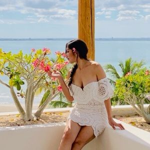 Lulu’s Off the Shoulder Ivory Nude Lace Dress